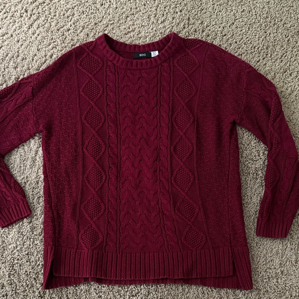 BDG Cable Knit Crewneck Sweater in Wine